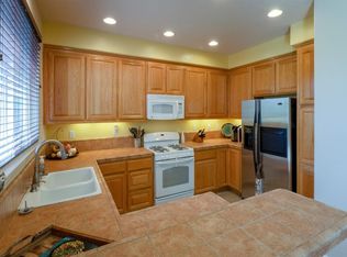 5455 Knotty Pine Way, Sacramento, CA 95835