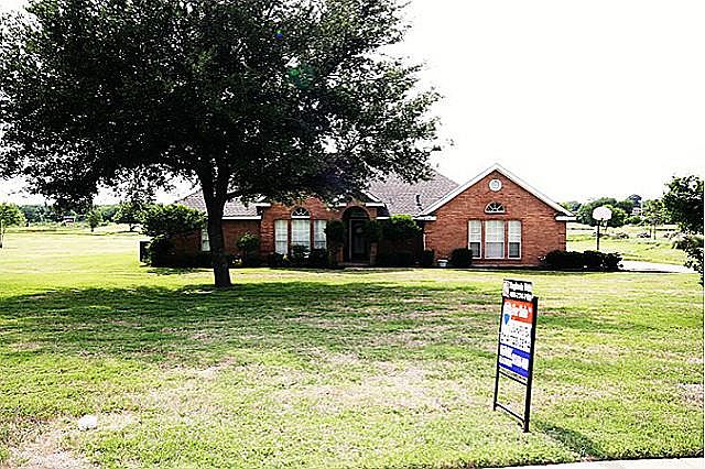 1st image of 113 Creekview Ln