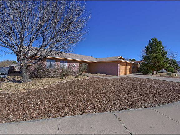 2nd image of 321 La Mirada Cir