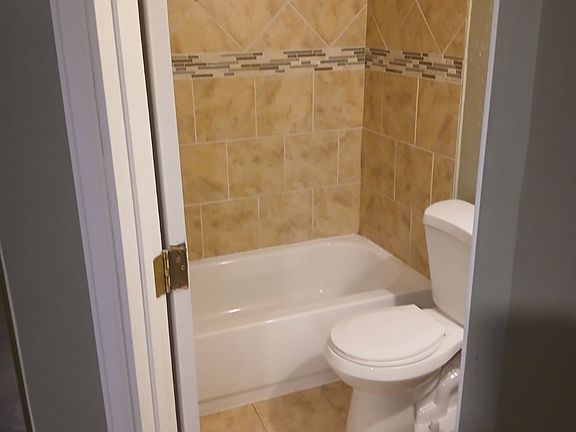 5th image of 3470 W Tennessee Ave