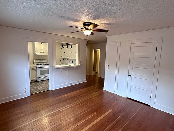 3rd image of 915 Capitol Way S #11