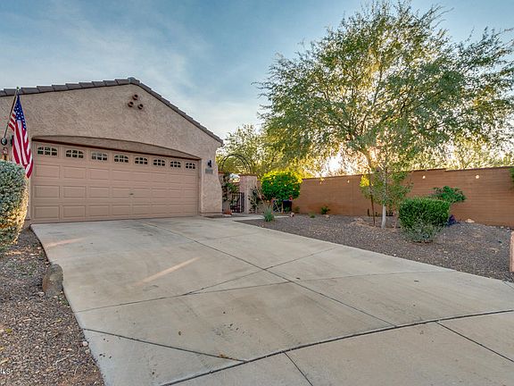 2nd image of 26267 W Wahalla Ln
