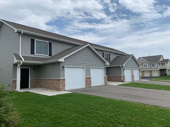 2nd image of 4653 Squaw Valley Dr