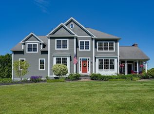 27 Autumn Ridge Rd, Berlin, MA 01503