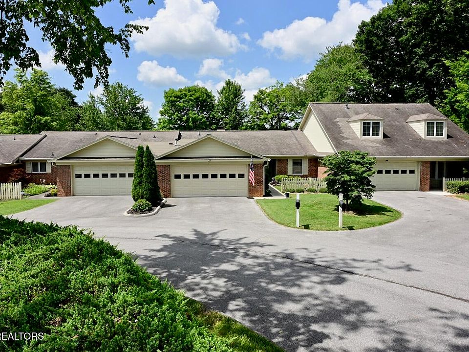 1st image of 703 Dundee Dr