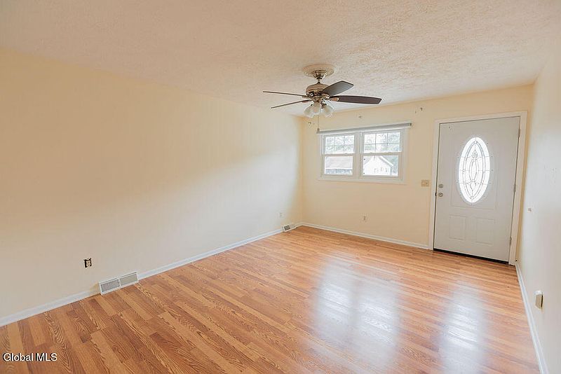2nd image of 1844 Fiero Avenue