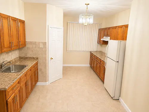 70-29 67th Pl #1F Photo 1