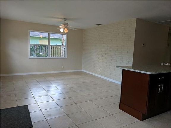 5th image of 8380 59th Way N