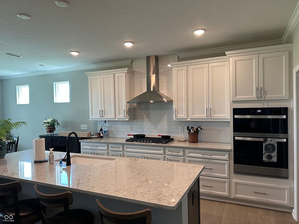 2nd image of 13175 Seven Springs Ln
