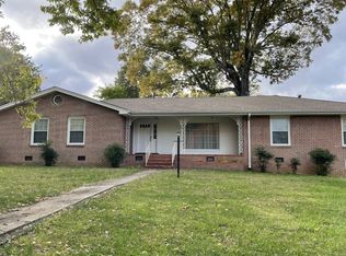 1030 N Maple Ave, Cookeville, TN 38501