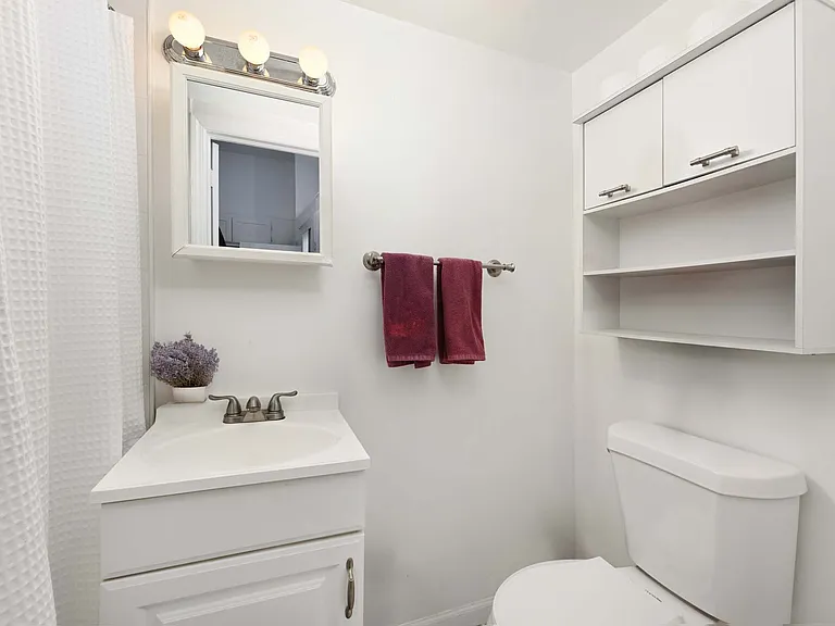 323 Grand St #3R — Photo 13