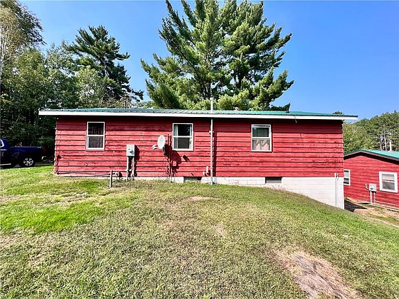 3rd image of 15366 W Reiskies Road