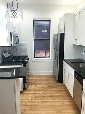 Rented by Bohemia Realty Group | media 36