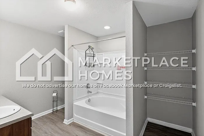 29681 Westfield Dr — Photo 16