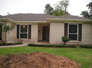 11303 Sagearbor Dr, Houston, TX 77089