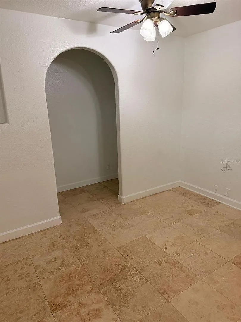 Beautiful 2/1 Apartment Near Florida Mall — Photo 4