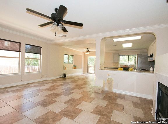 5th image of 10924 HAMLEN PARK DR