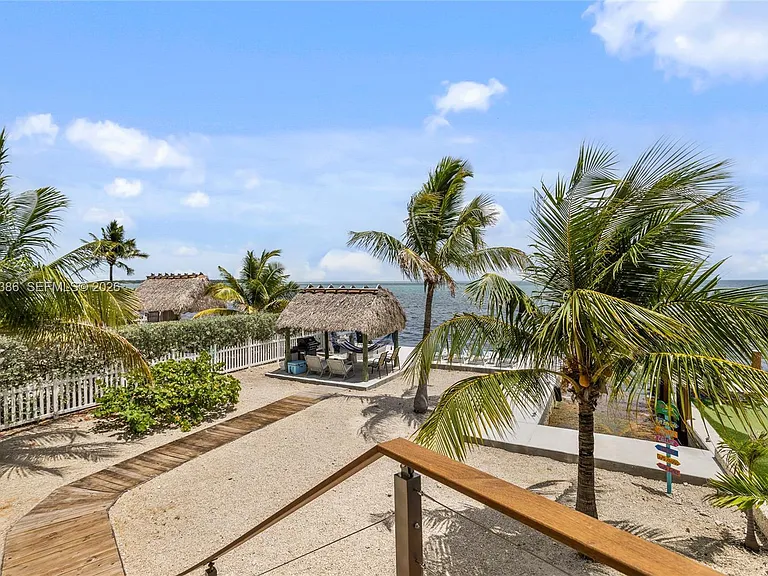 235 Tavernier Dr — Photo 31