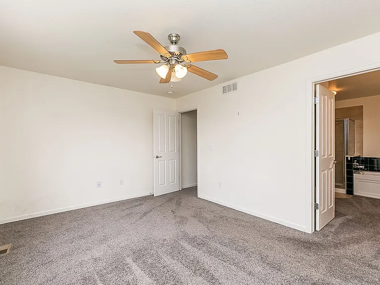 2756 Sage Creek Rd — Photo 14