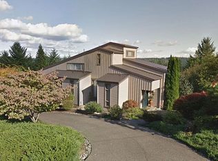 281 E Rainier Ct, Allyn, WA 98524