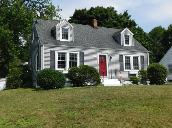 21 Damen Drive, East Haven, CT 06512