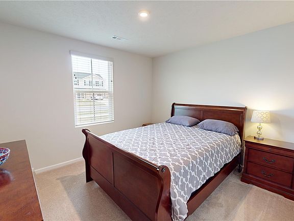 3rd image of 583 Cherrywood Ln