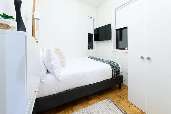 Rented by Owner | media 34