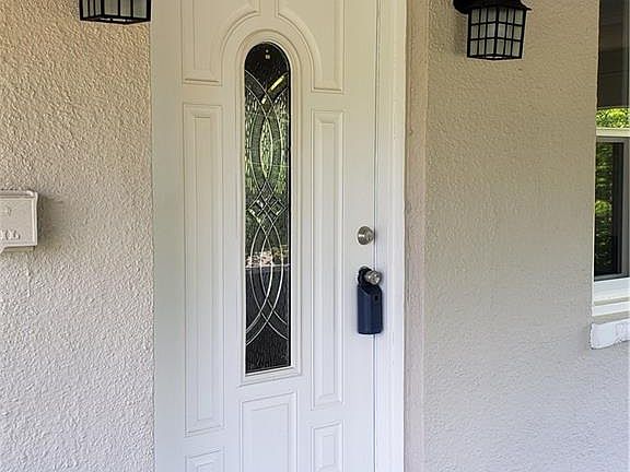 2nd image of 312 Forest Cir