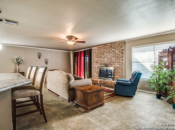 4th image of 14118 Short Horn Dr