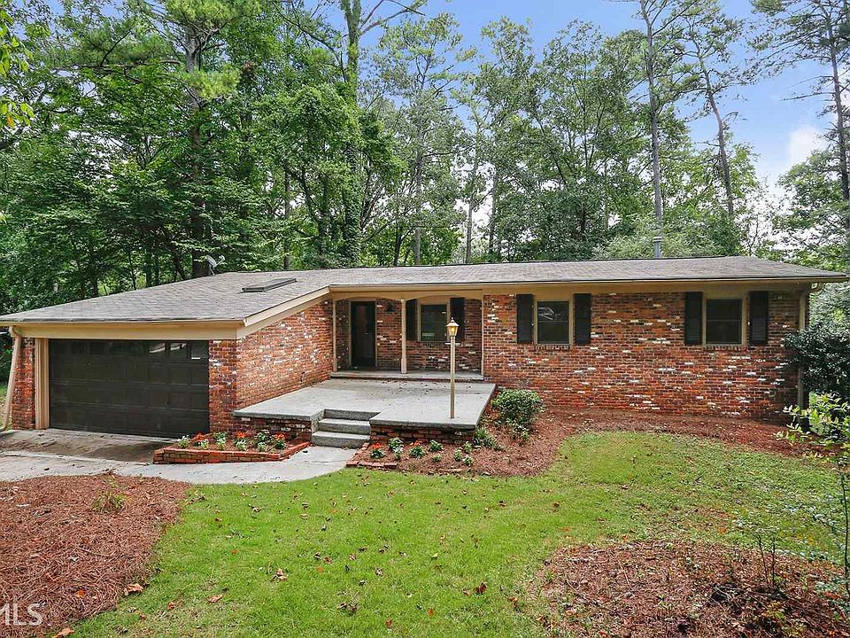 1st image of 369 Windsor Dr SW #0