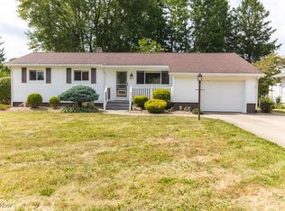 1570 Alcorn Dr, Barberton, OH