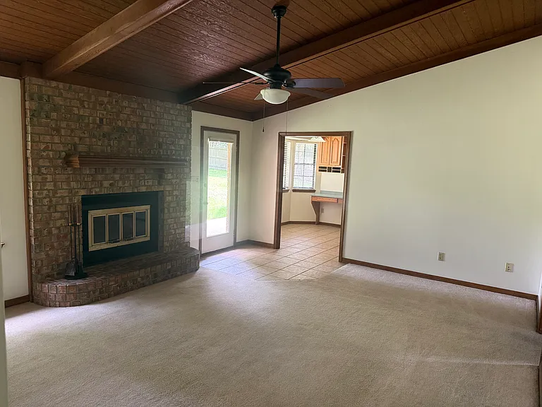 9805 Huntsman Path — Photo 4