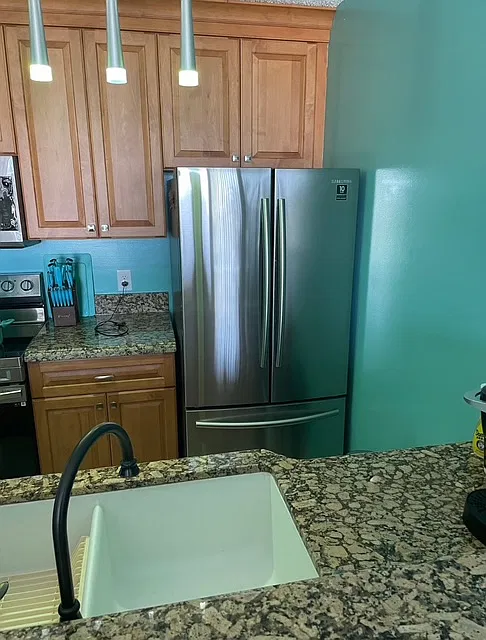 2 bed, $3,200 — Photo 4