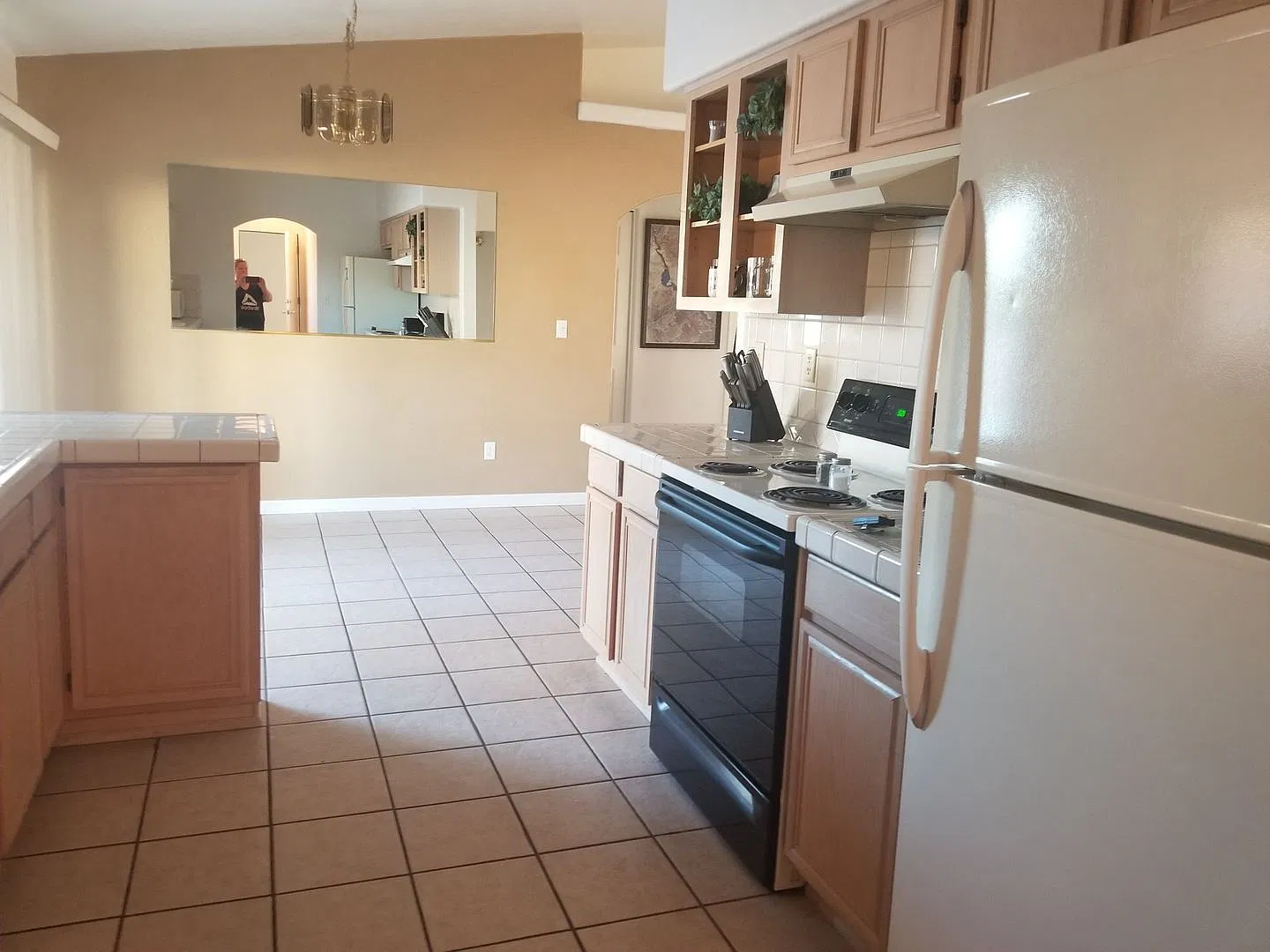 Unfurnished Long term — Photo 2