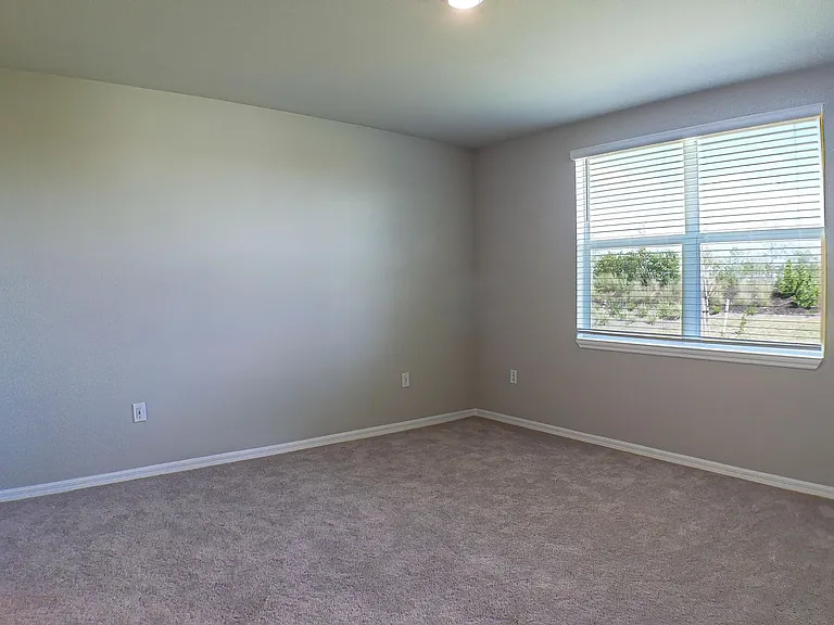 44229 Saddlewood Ct — Photo 10