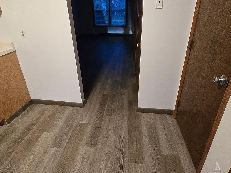 Kitchen to livingroom