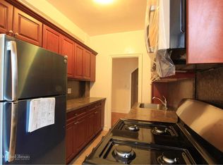 150 95th St APT 3A, Brooklyn, NY 11209