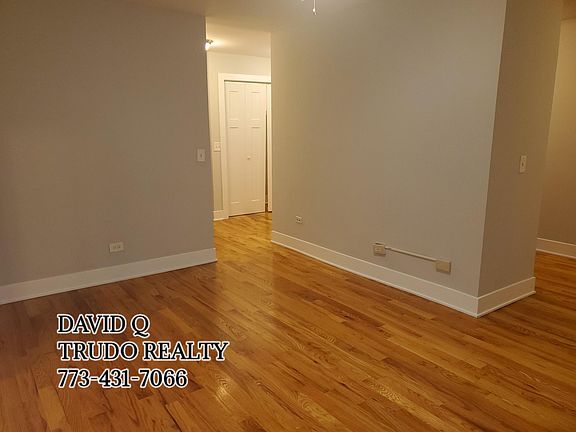 5th image of 510 W Briar Pl #4