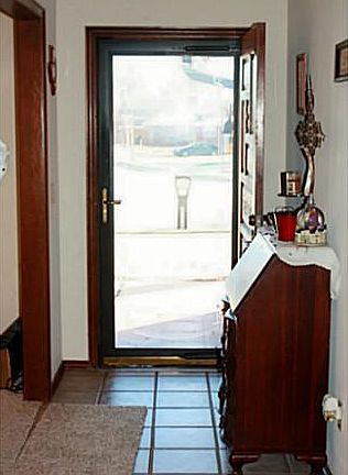 3rd image of 1708 Eastwood Cir