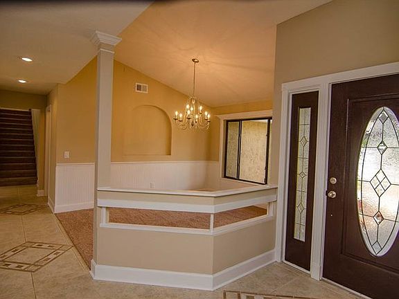 3rd image of 2104 N Golfview Dr
