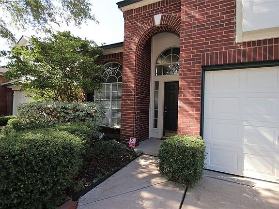 2nd image of 3305 Texas Topaz Dr