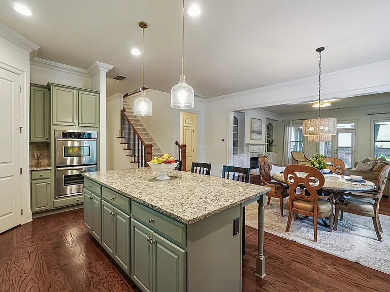 715 Saybeck Way — Photo 12