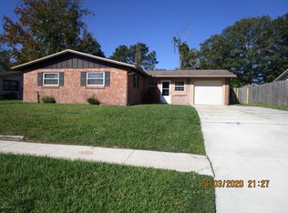 271 Bonnlyn Dr, Orange Park, FL 32073