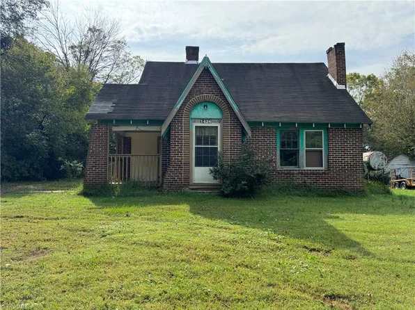 1626 Greensboro Street Ext, Lexington, NC 27295