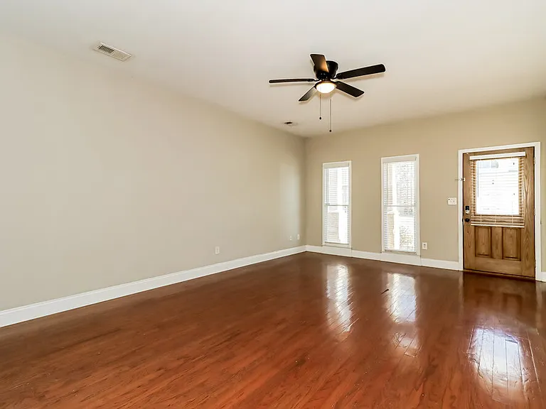 49 Celtic Ct — Photo 4