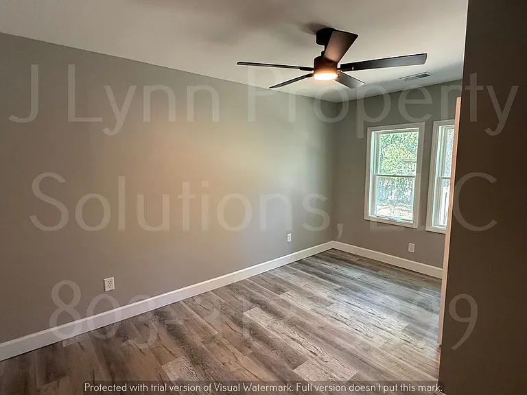 2461 Charleston Hwy — Photo 13