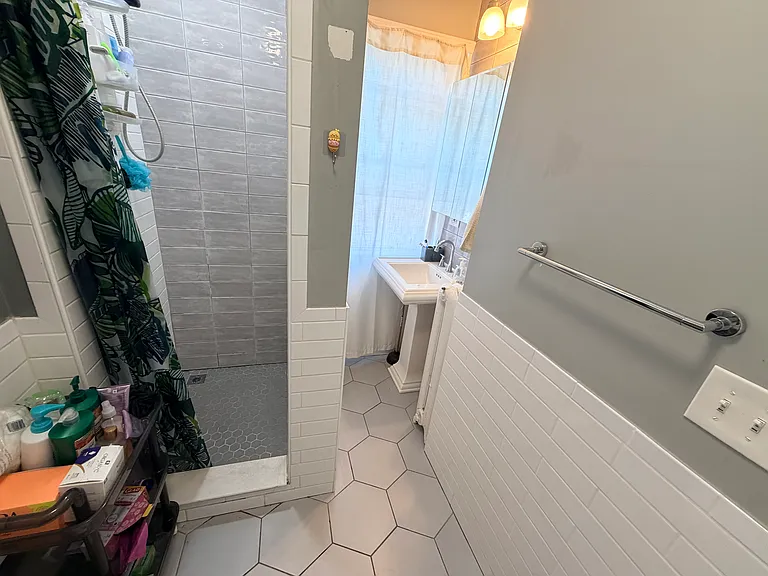 21 Germania St #2 — Photo 9