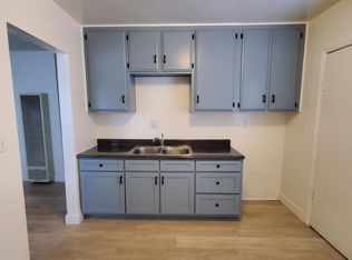447 W 111th St #2, Los Angeles, CA 90061