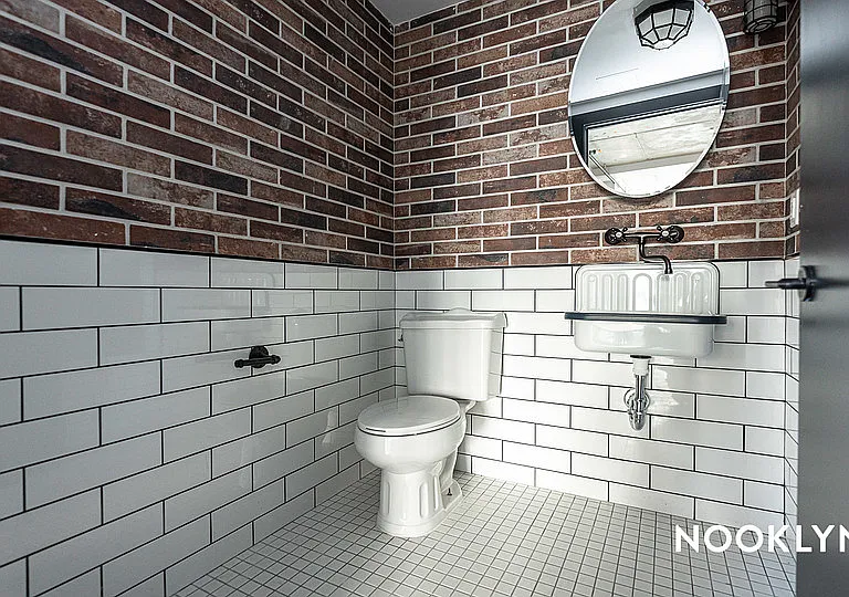 639 Foster Ave #103 — Photo 8