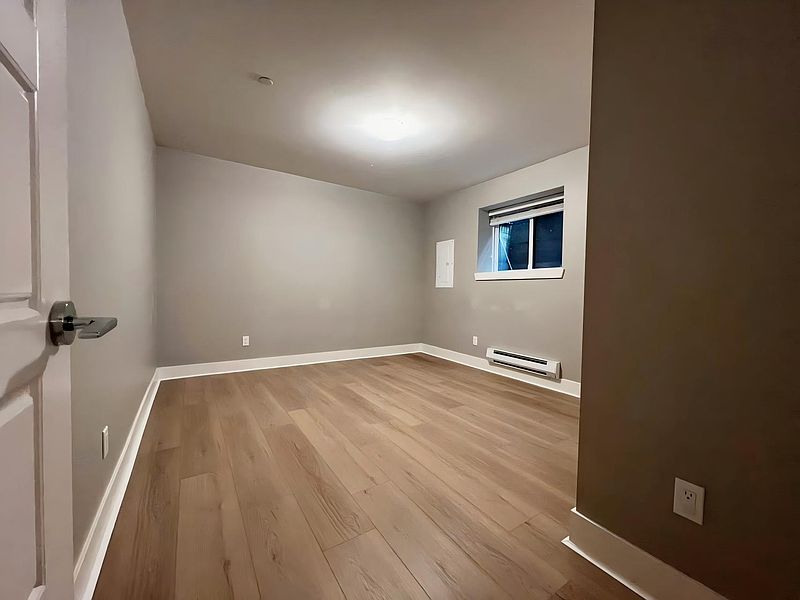 White Rock House for rent - 1 Bedroom — photo 4
